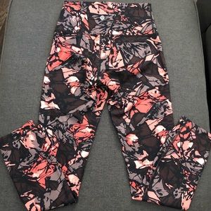 Lululemon Wonder Under High Rise Size 4